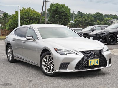 2021 Lexus LS — фото 3