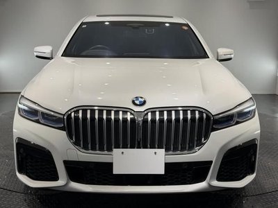 BMW 7 SERIES - 2