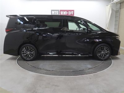2025 Toyota VELLFIRE — фото 10