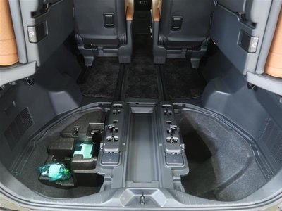 2025 Toyota VELLFIRE — миниатюра 32