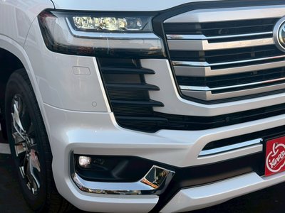 صورة مصغرة 29 لـ 2023 Toyota LAND CRUISER 300