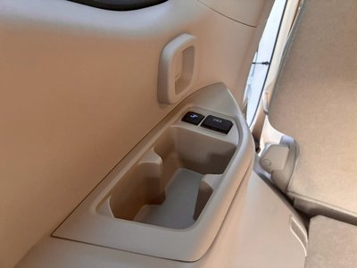 صورة مصغرة 40 لـ 2023 Toyota LAND CRUISER 300