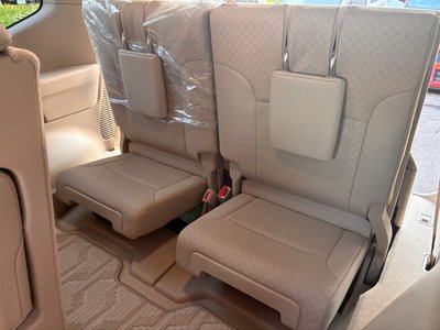 صورة مصغرة 25 لـ 2023 Toyota LAND CRUISER 300