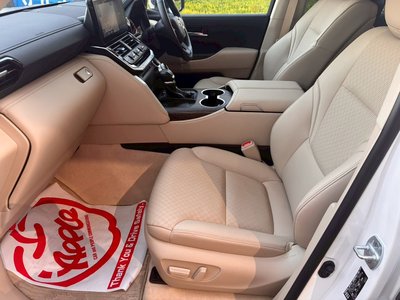 صورة مصغرة 39 لـ 2023 Toyota LAND CRUISER 300