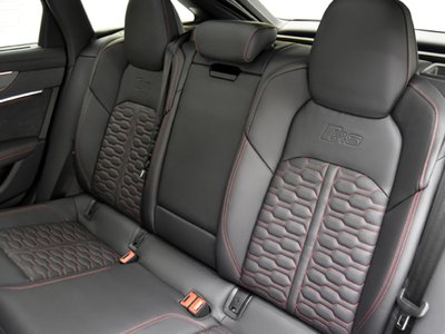 2025 AUDI RS6 AVANT — миниатюра 14