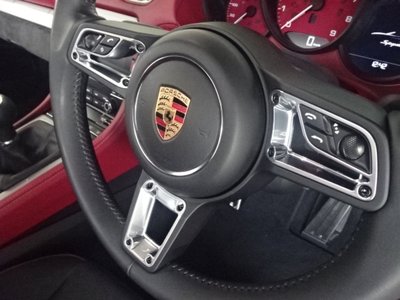 صورة مصغرة 15 لـ 2020 Porsche 718 SPYDER
