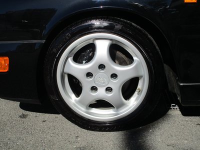 PORSCHE 911 CABRIOLET - 4