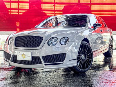 BENTLEY FLYING SPUR - 2