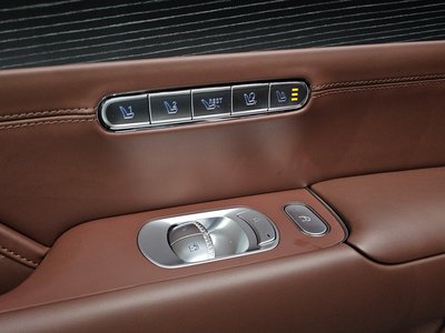 صورة مصغرة 25 لـ 2022 Genesis G90 (RS4)