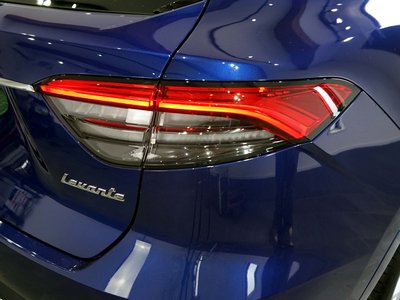 صورة 62 لـ 2022 Maserati LEVANTE