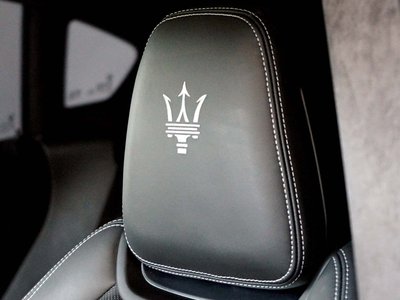 صورة 5 لـ 2022 Maserati LEVANTE