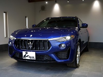 صورة 17 لـ 2022 Maserati LEVANTE