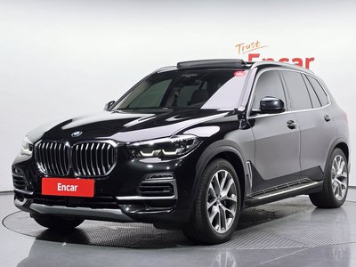 صورة 1 لـ 2021 BMW X5