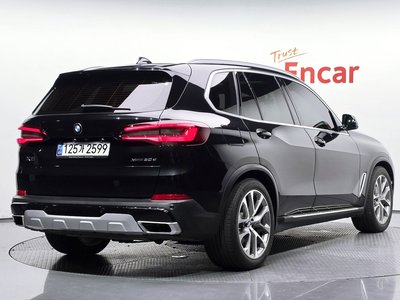 صورة 3 لـ 2021 BMW X5