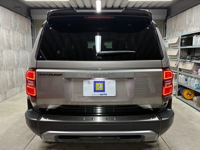 TOYOTA LAND CRUISER 250 - 8