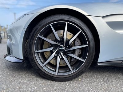 صورة 5 لـ 2018 Aston Martin VANTAGE