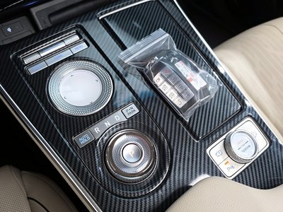 GENESIS GV80 - 9