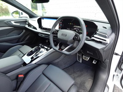 2025 AUDI A5 photo 8