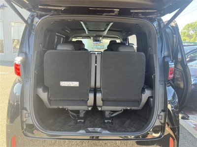 2025 Toyota ALPHARD 缩略图 16