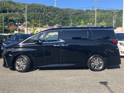 صورة 9 لـ 2025 Toyota ALPHARD
