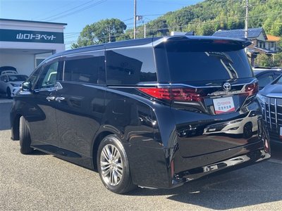 صورة 10 لـ 2025 Toyota ALPHARD
