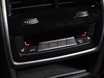 صورة مصغرة 24 لـ 2025 BMW X6