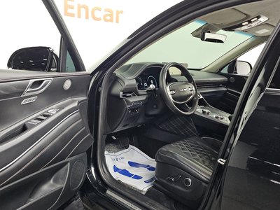 2023 Genesis GV80 photo 10
