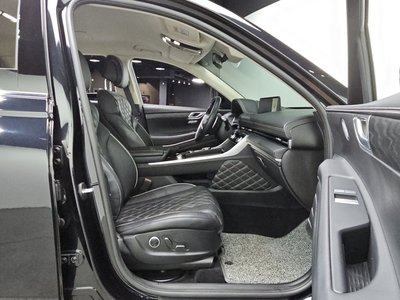 2023 Genesis GV80 — миниатюра 13