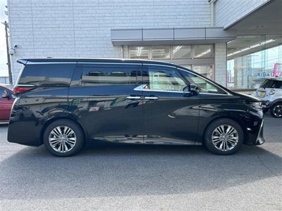 TOYOTA ALPHARD - 8