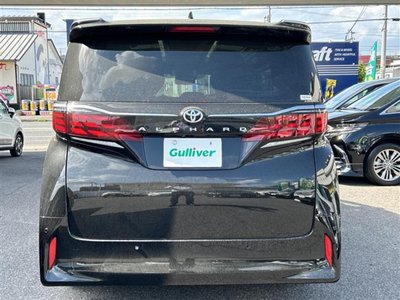 TOYOTA ALPHARD - 9