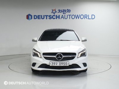 MERCEDES-BENZ CLA - 2