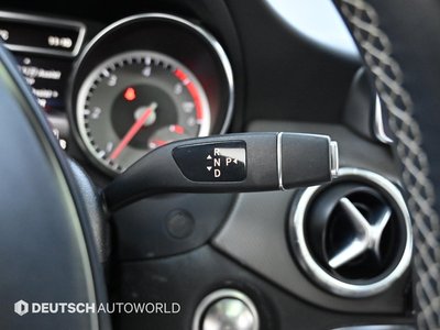 MERCEDES-BENZ CLA - 9