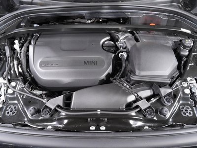 2024 MINI COOPER COUNTRYMAN photo 8