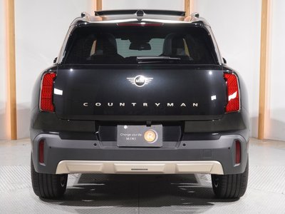 2024 MINI COOPER COUNTRYMAN photo 10