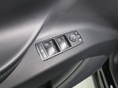 2019 Tesla MODEL X — миниатюра 29