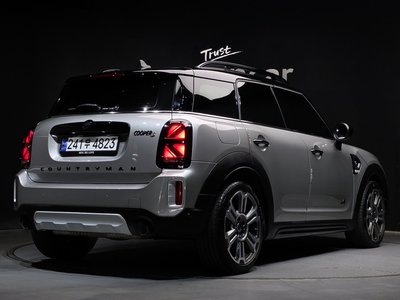 MINI COUNTRYMAN - 4