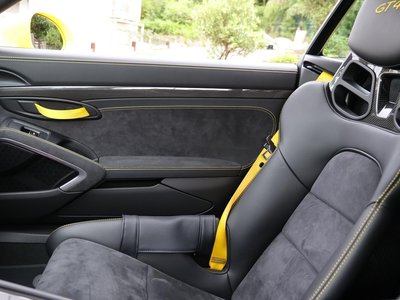2016 Porsche CAYMAN 缩略图 37