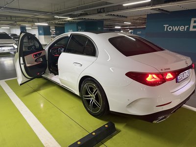 MERCEDES-BENZ E-CLASS - 2