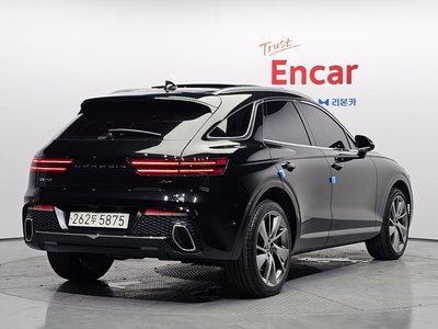 صورة 4 لـ 2023 Genesis GV70