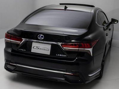 2017 Lexus LS — миниатюра 31
