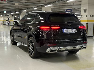 MERCEDES-BENZ GLC - 7