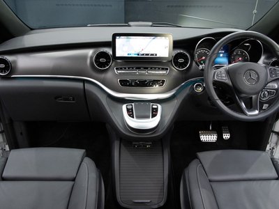 MERCEDES-BENZ V-CLASS - 2