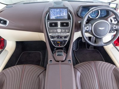 ASTON MARTIN DB11 VOLANTE - 3