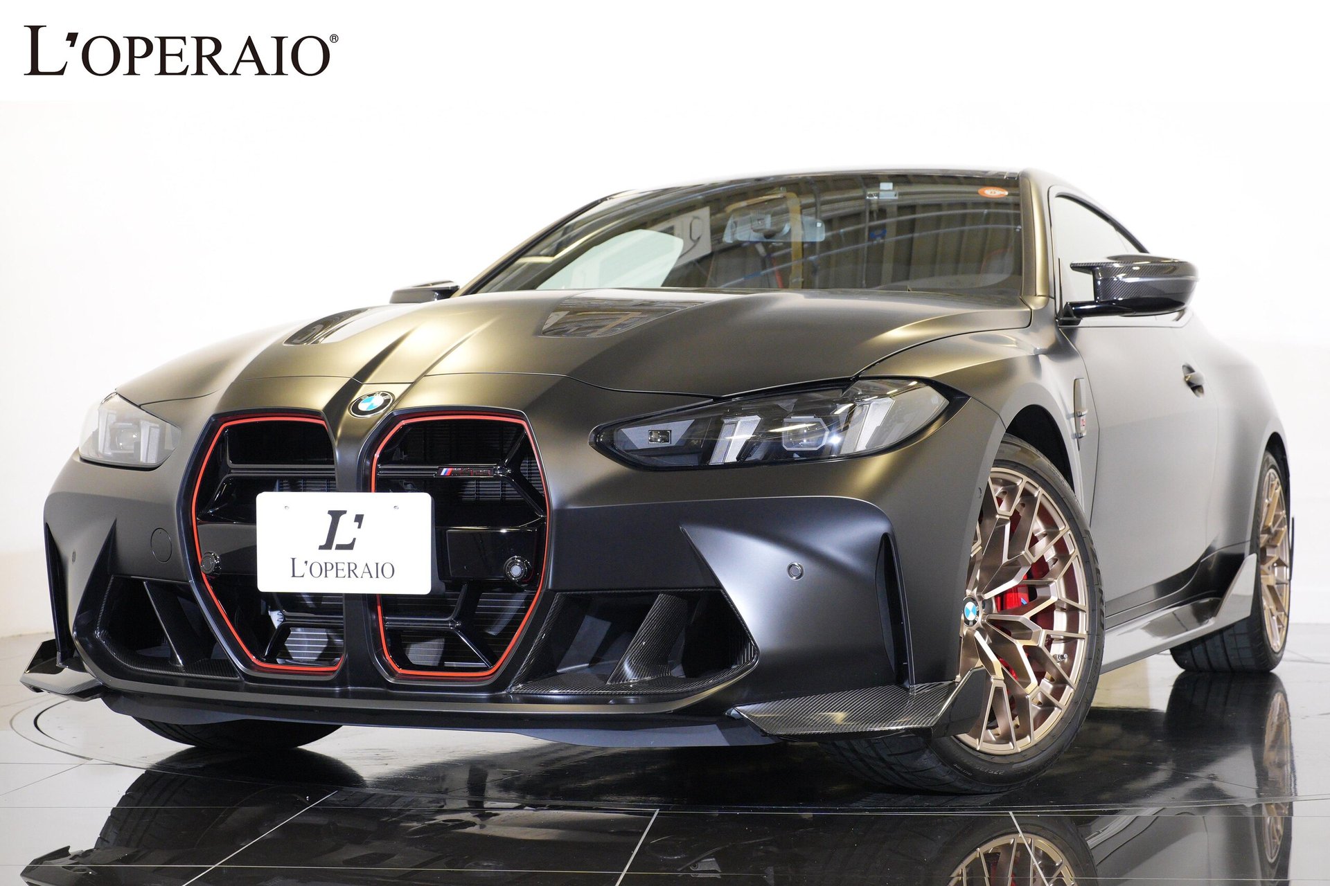 BMW M4 COUPE - View 1