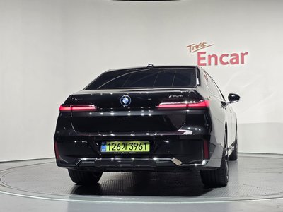 صورة 4 لـ 2026 BMW 7 SERIES