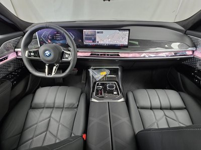 صورة 5 لـ 2026 BMW 7 SERIES