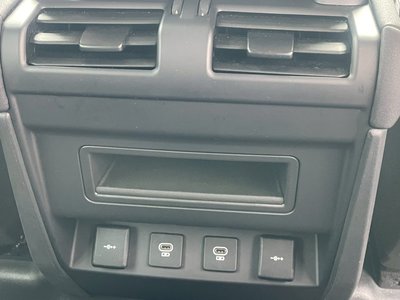 2021 LAND Rover DEFENDER 缩略图 49