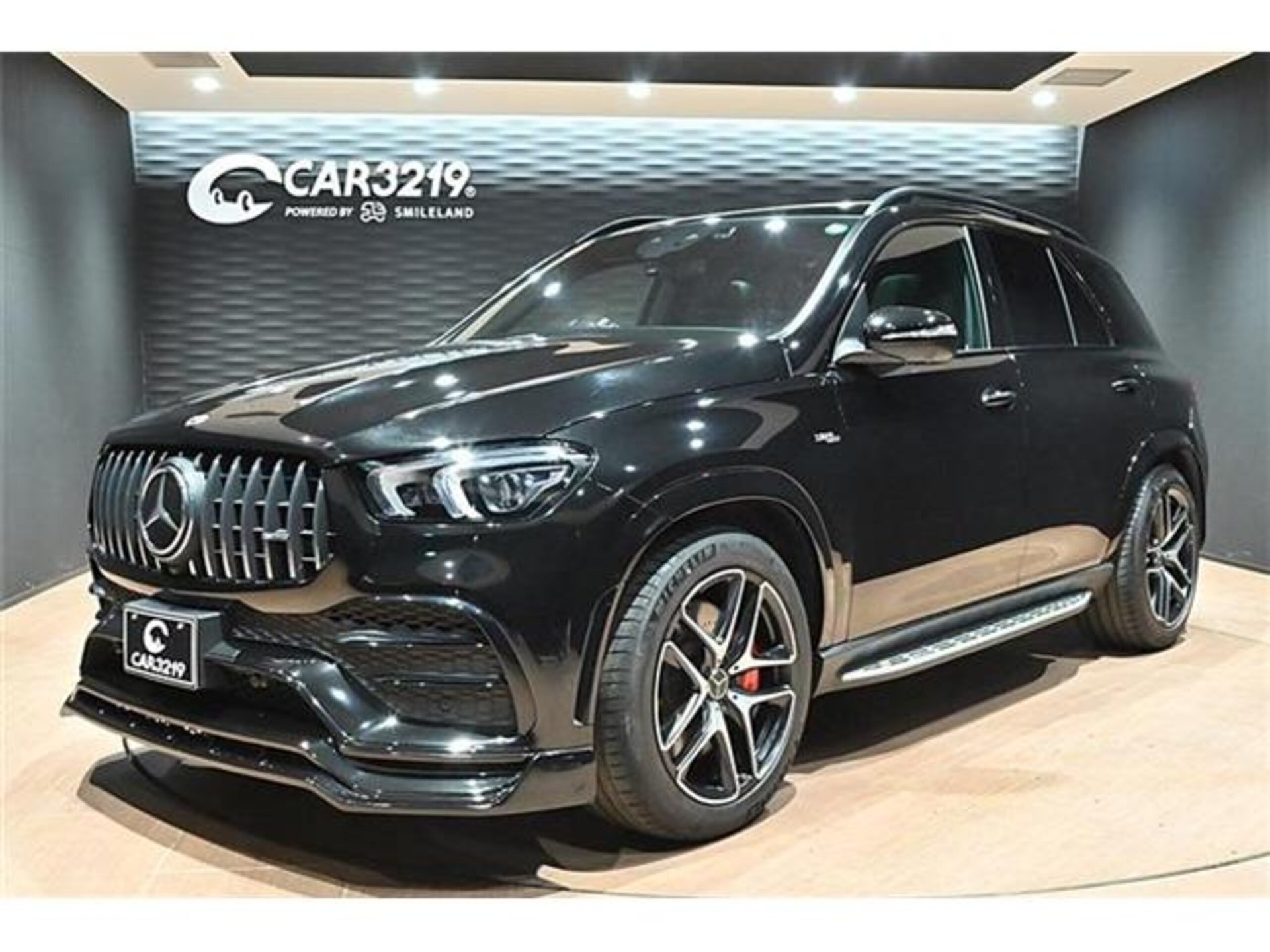 MERCEDES-BENZ GLE AMG - View 1