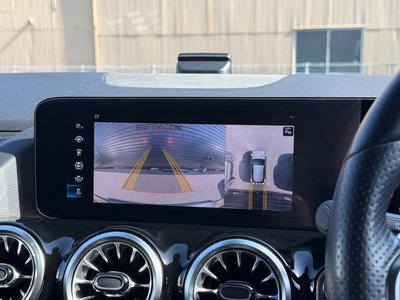2023 Mercedes-BENZ GLA thumbnail 44