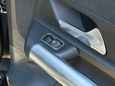2023 Mercedes-BENZ GLA thumbnail 34